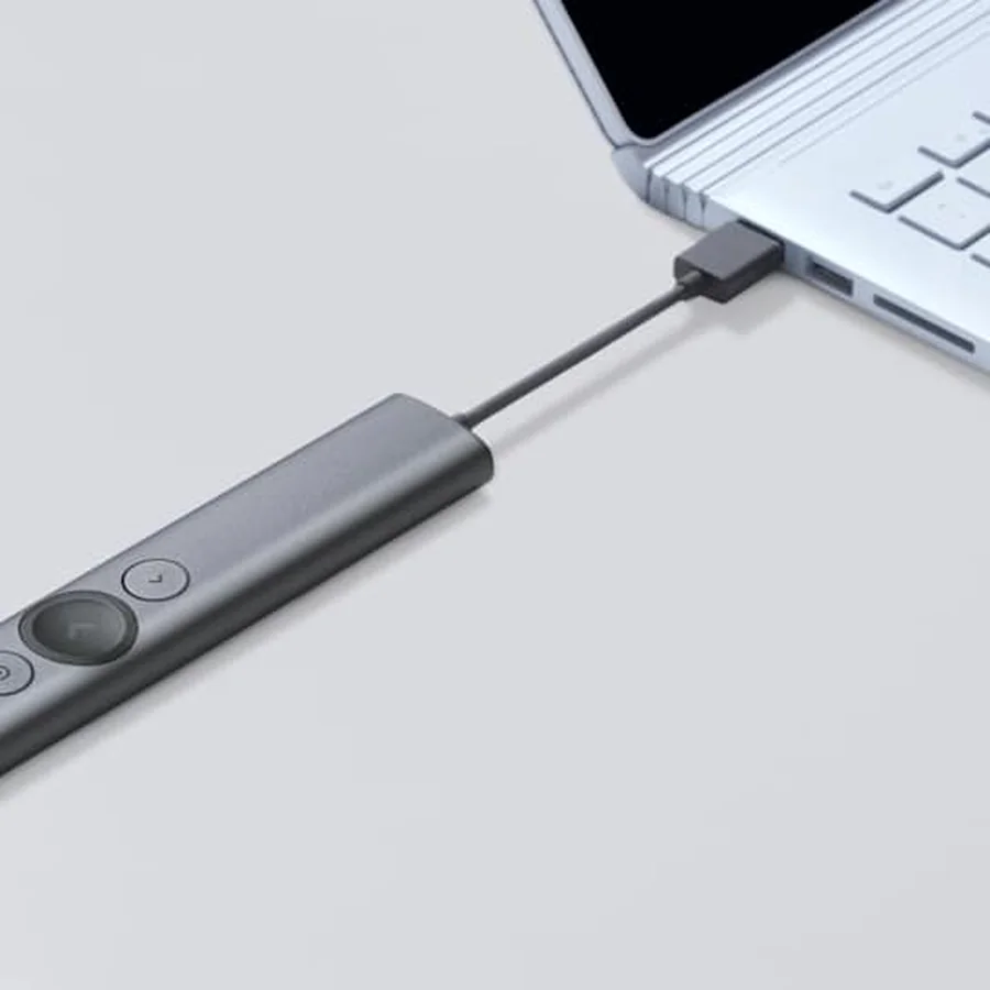 รีโมทนำเสนองานไร้สาย Logitech Spotlight สี Slate