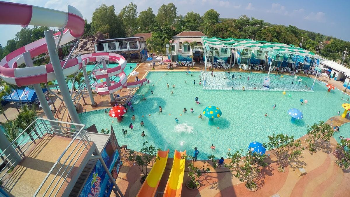 ภาพหน้าร้าน สวนน้ำ Aloha Water Park