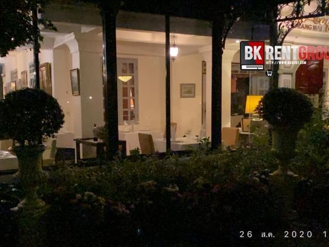 ภาพหน้าร้าน Le Coq d'Or