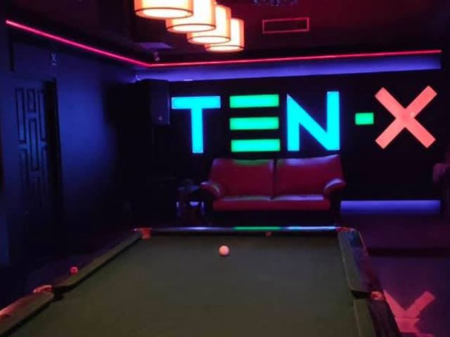 ภาพหน้าร้าน TEN-X Karaoke